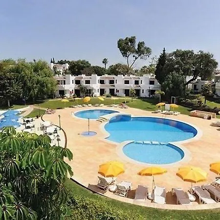 Gilda Club Apartamento T1 Superior *